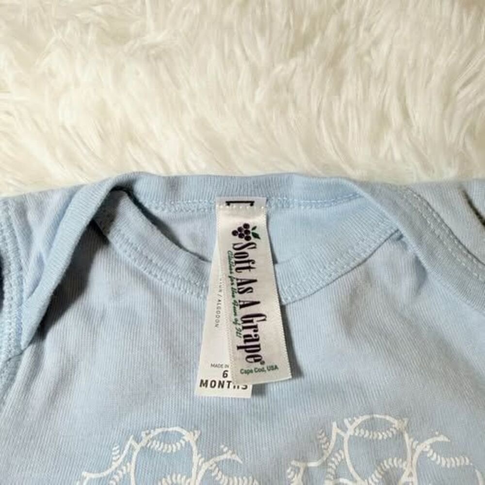 Philadelphia Phillies Baby Onesie 6M Blue Bodysuit - Picture 5 of 6